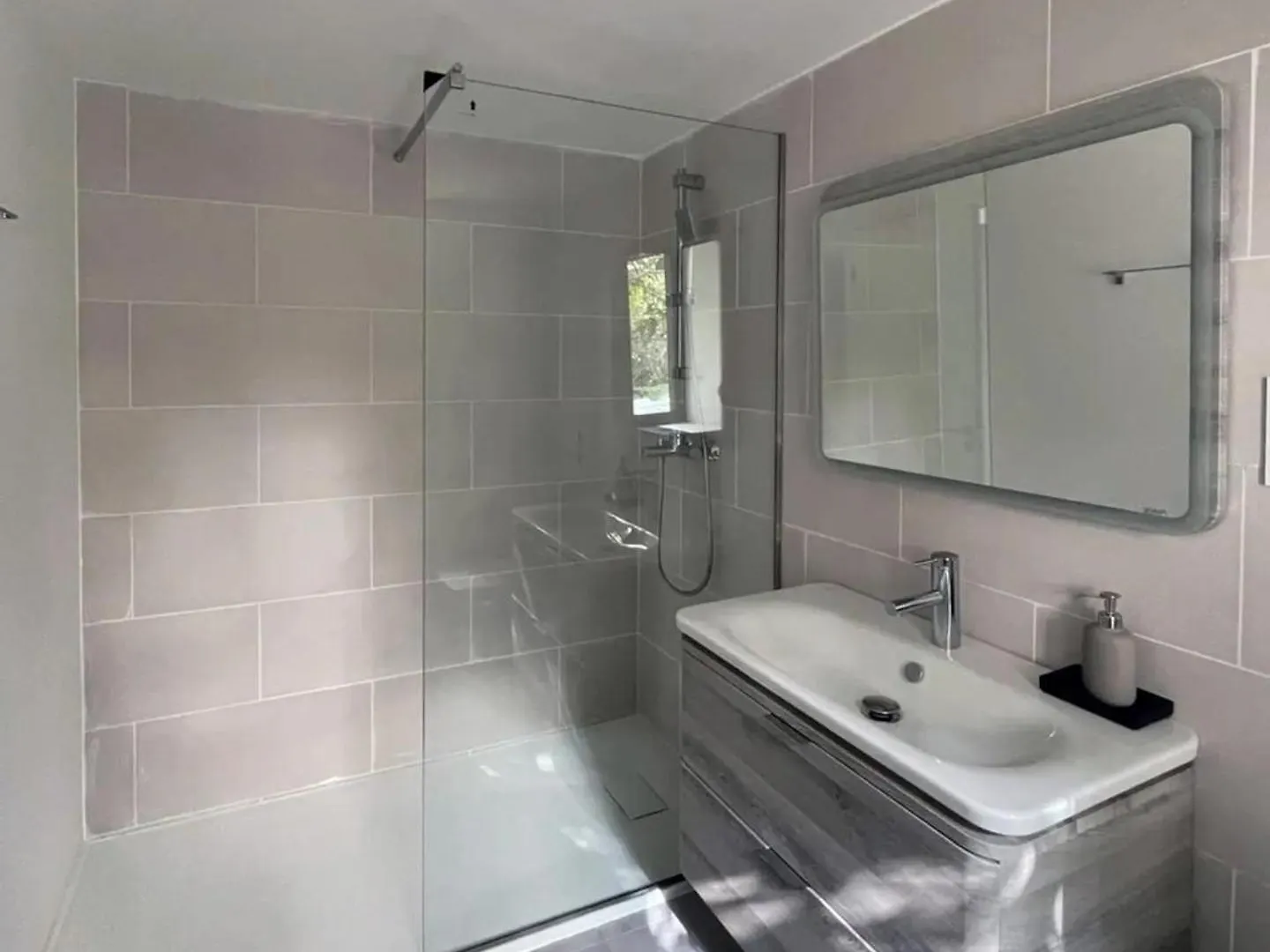 Maison Neuve En Provence Lambesc 0*,