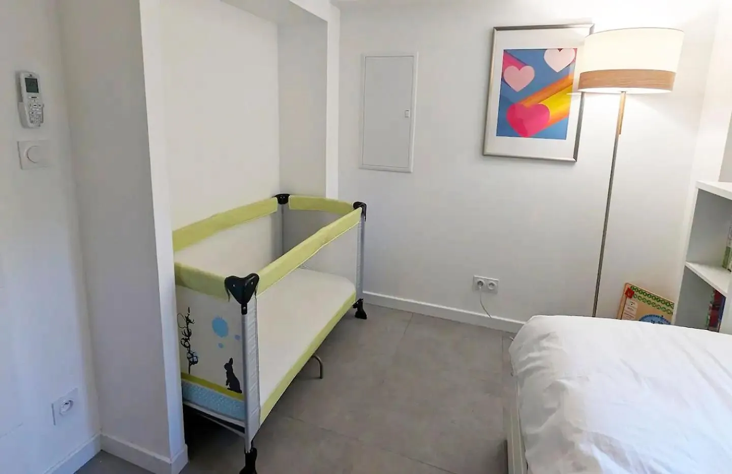 Holiday home Maison Neuve En Provence Lambesc