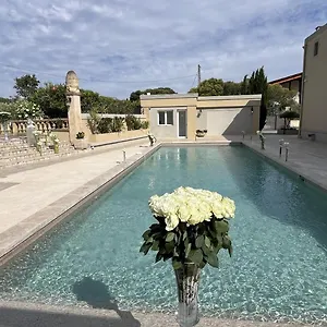  Hébergement de vacances Maya